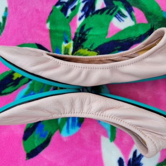 *SOLD*Tieks Ballerina Pink - Picture 5 of 9